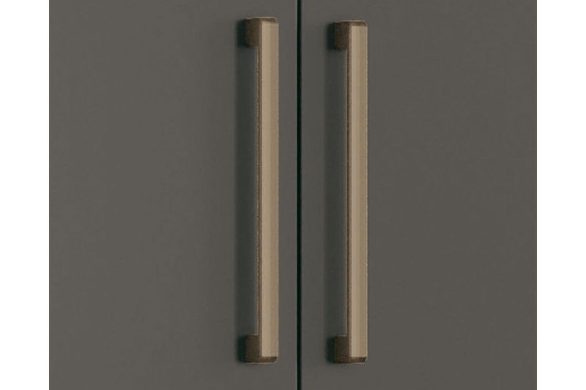 Guarda Roupa Casal 8 Portas (2 c/Espelho) e 4 Gavetas Nápoles S. Andirá Guarda Roupa Casal 8 Portas (2 c/Espelho) e 4 Gavetas Nápoles S. Andirá