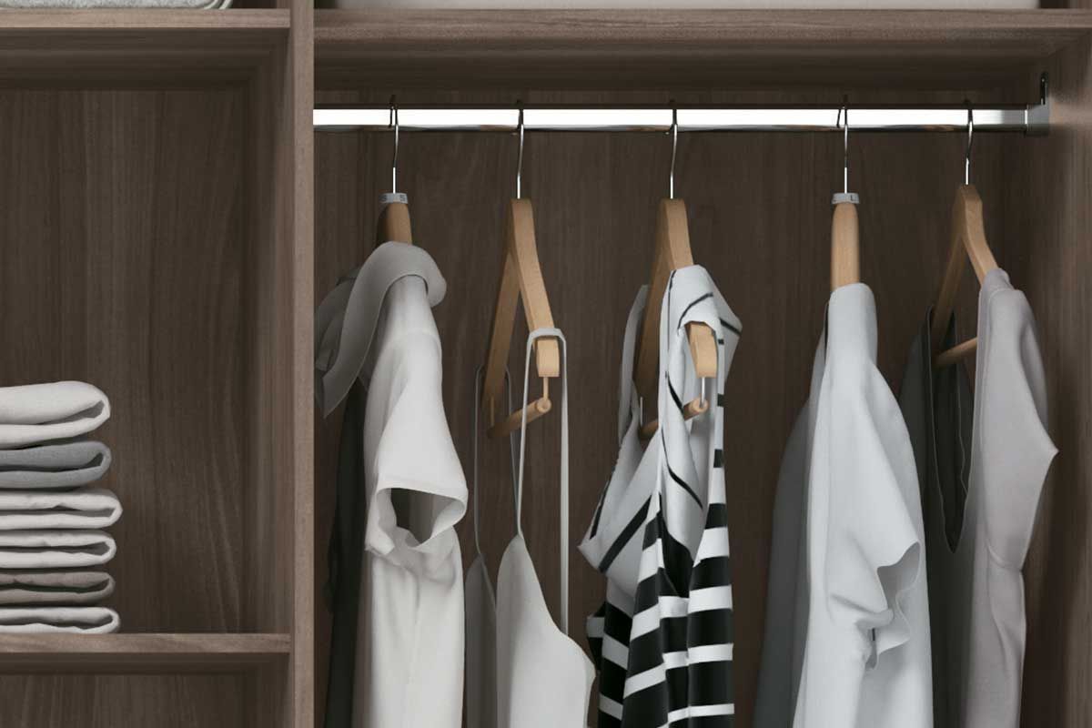 Guarda Roupa Casal 8 Portas (2 c/Espelho) e 4 Gavetas c/Pés Nápoles S. Andirá Guarda Roupa Casal 8 Portas (2 c/Espelho) e 4 Gavetas c/Pés Nápoles S. Andirá