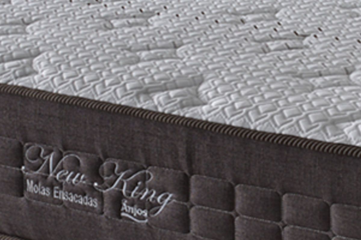 Cama Box Baú CRC +Colchão Molas New King Anjos