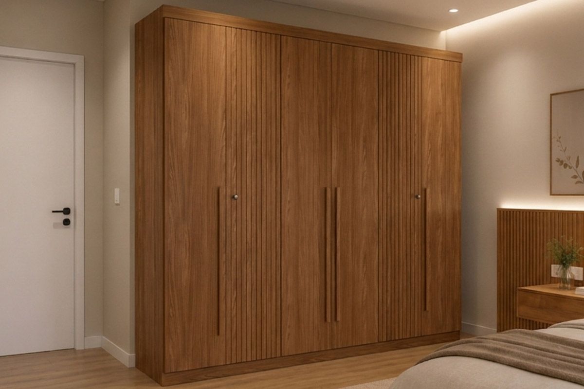 Guarda Roupa Casal 6 Portas (2 Ripadas) e 4 Gavetas Buriti S. AndiráJatobá