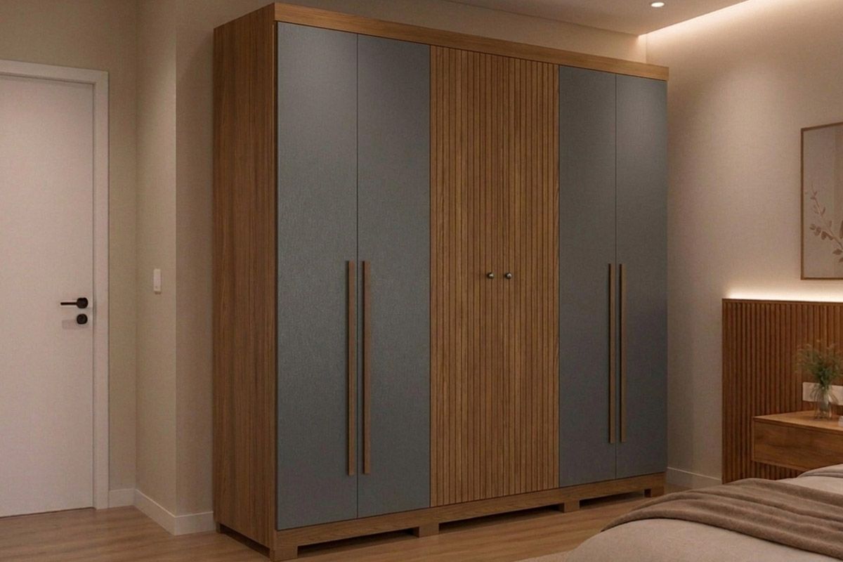 Guarda Roupa Casal 6 Portas (2 Ripadas) e 4 Gavetas c/Pés Buriti S. Andirá