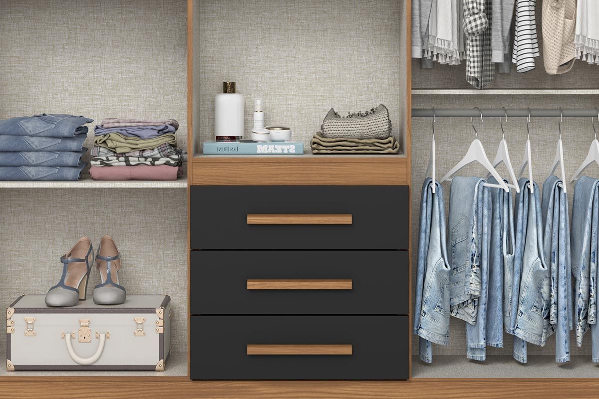 Guarda Roupa Casal 6 Portas e 3 Gavetas c/Pés Briz B375 Henn Guarda Roupa Casal 6 Portas e 3 Gavetas c/Pés Briz B375 Henn