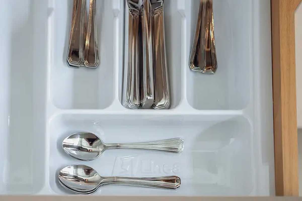 Balcão Cozinha Linea Brasil Allure p/ Pia c/2 pta e 3 Gav 120cm Balcão Cozinha Linea Brasil Allure p/ Pia c/2 pta e 3 Gav 120cm
