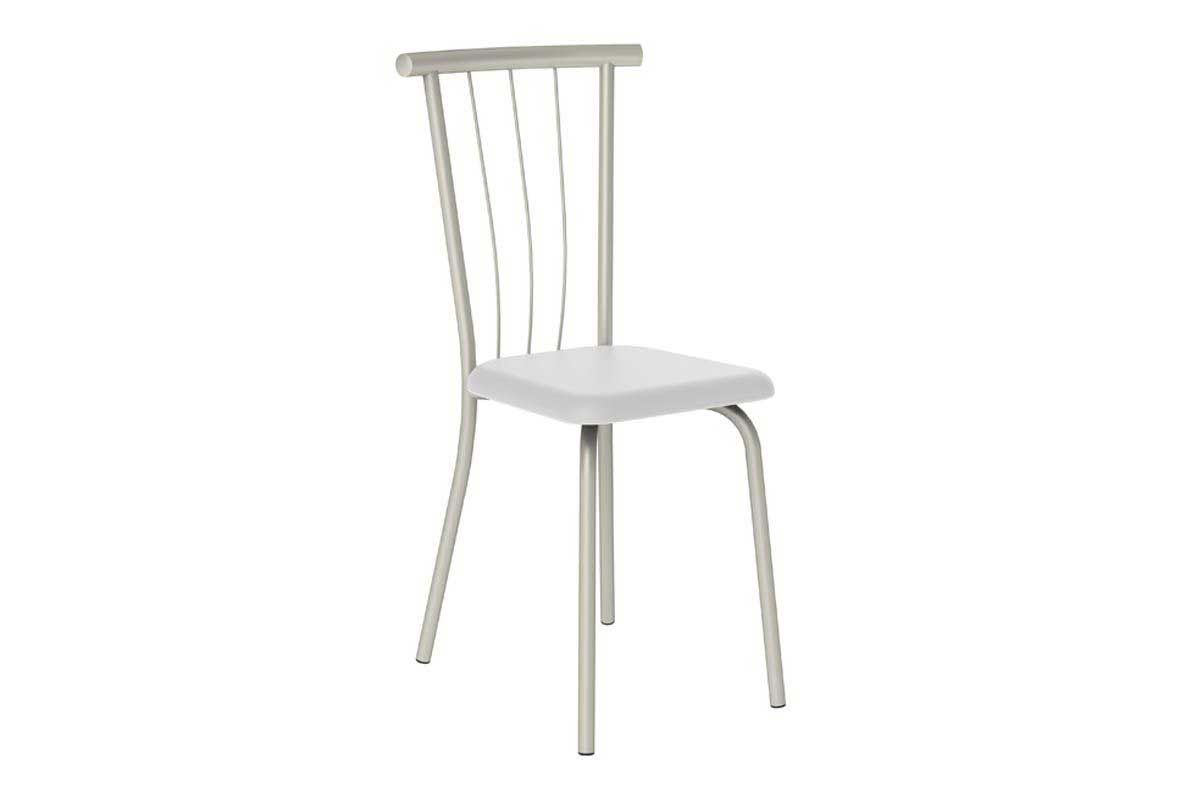 Sala de Jantar Completa Mesa Dobrável e 4 Cadeiras 154 - Carraro